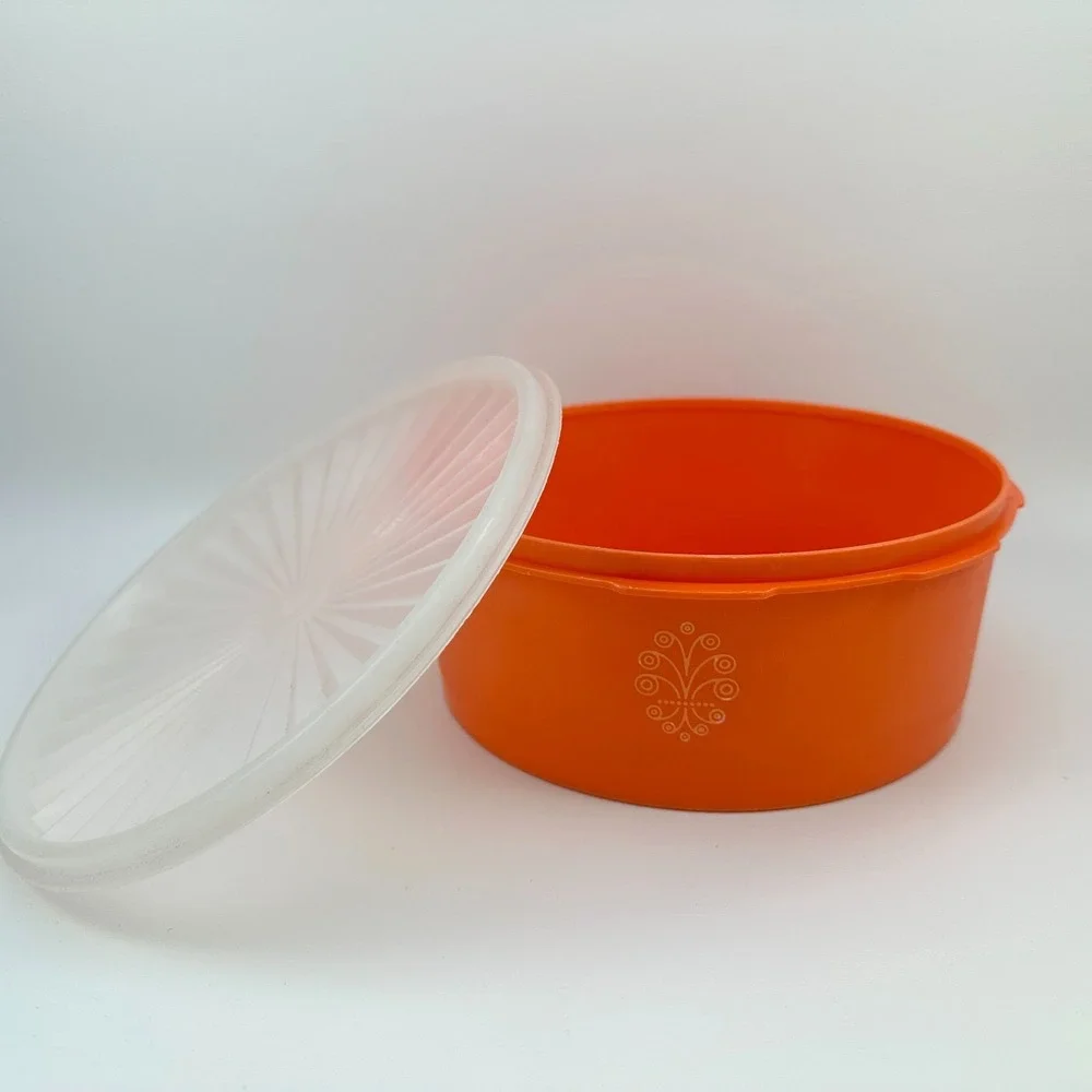 Tupperware Servalier Storage Containers Orange Yellow Set of 2 w/Clear Lids 1204